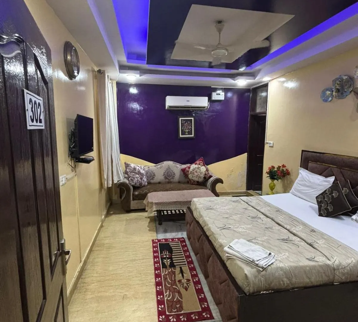 Star Inn Delhi  Guest house Delhi (National Capital Territory of India)
