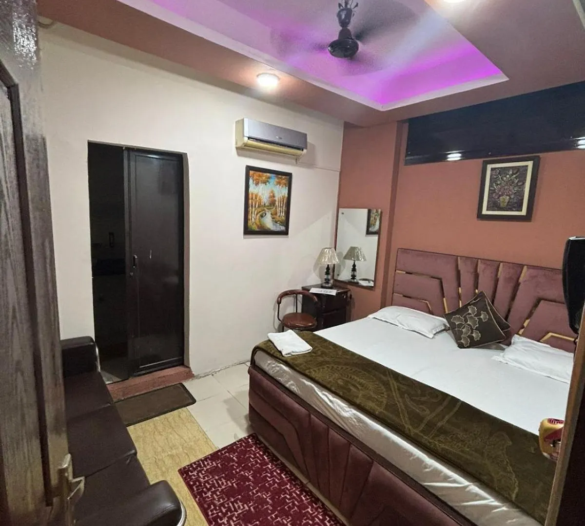 Star Inn Delhi  0*, Delhi (National Capital Territory of India)
